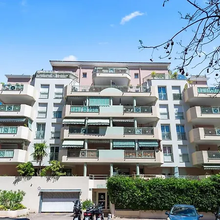 Διαμέρισμα Bel Climatise Avec Terrasse Et Piscine